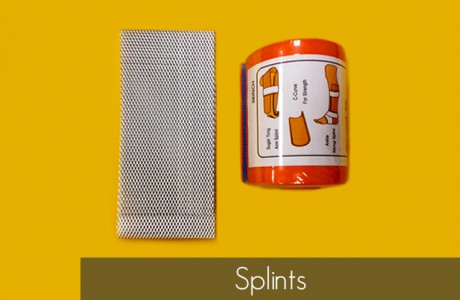 <strong>Part Number</strong>
Metal Splint (24” length) - 654-J054186001
Quick Splint (36” length, foam) - 646-1109F
<strong>CONTENTS</strong>
Metal Splint (24" length)
Quick Splints (36” length)
Products/Kits displayed may vary slightly than portrayed.